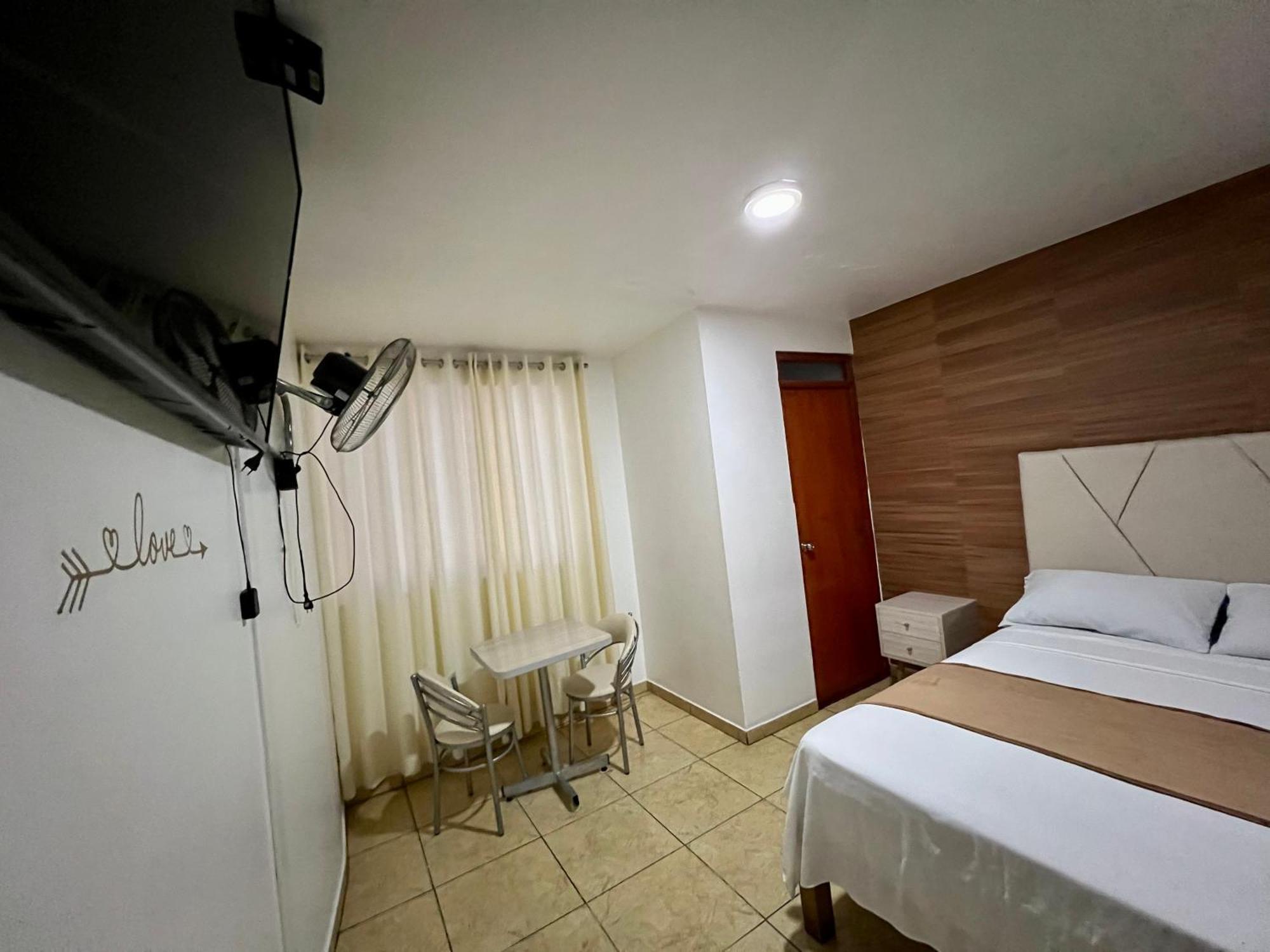 Hospedaje Senegal Cerca Al Aeropuerto 리마 외부 사진